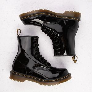 New Womens Dr. Martens 1460 8-Eye Patent Boot